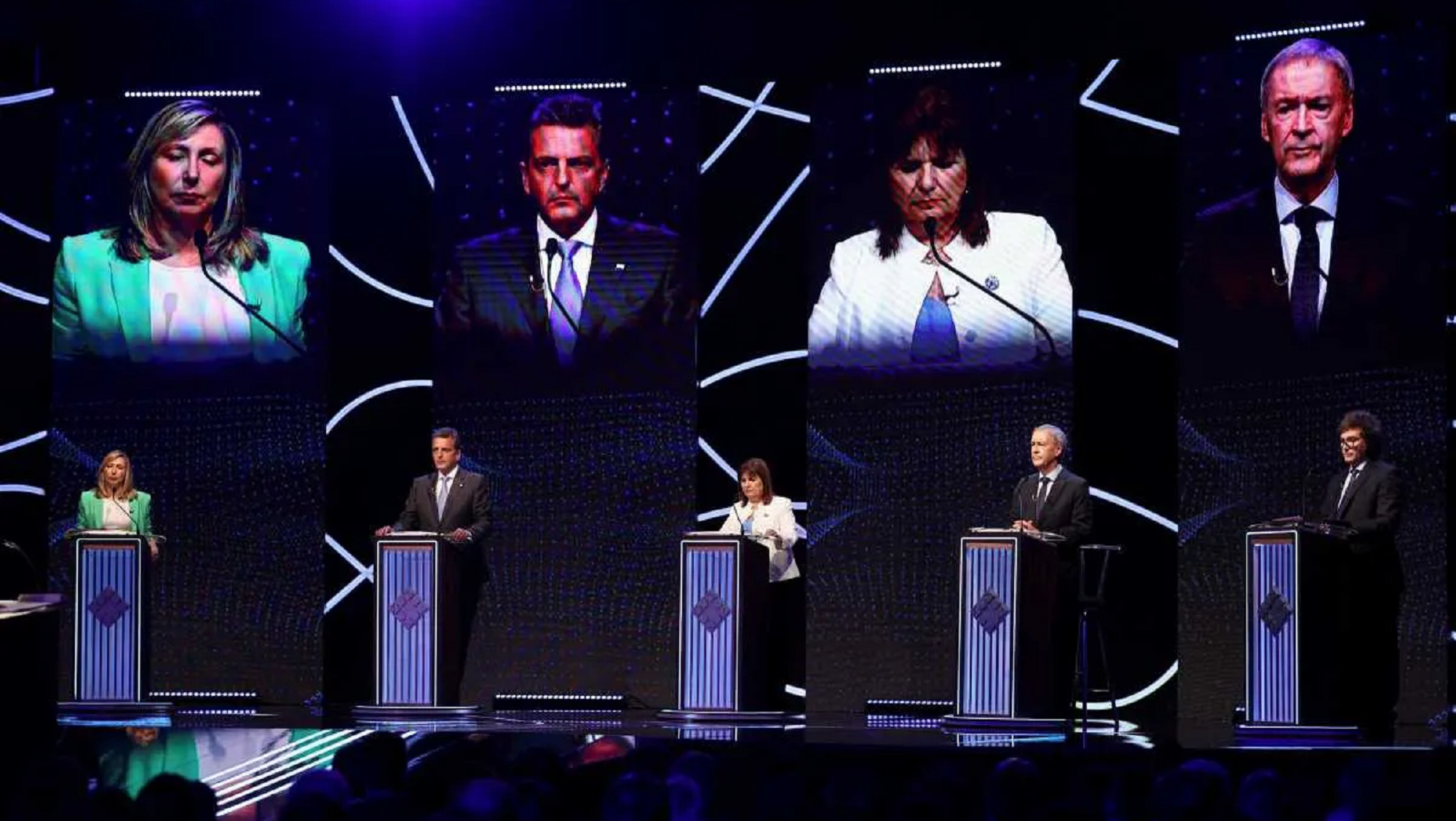 Los candidatos se despidieron del debate presidencial.