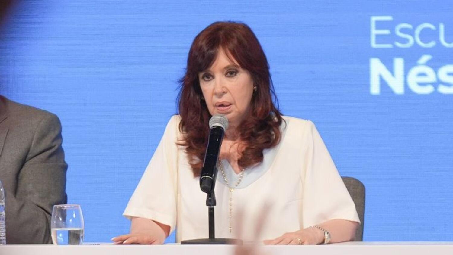 La vicepresidenta se expresó tras los ataques terroristas registrados en Israel.