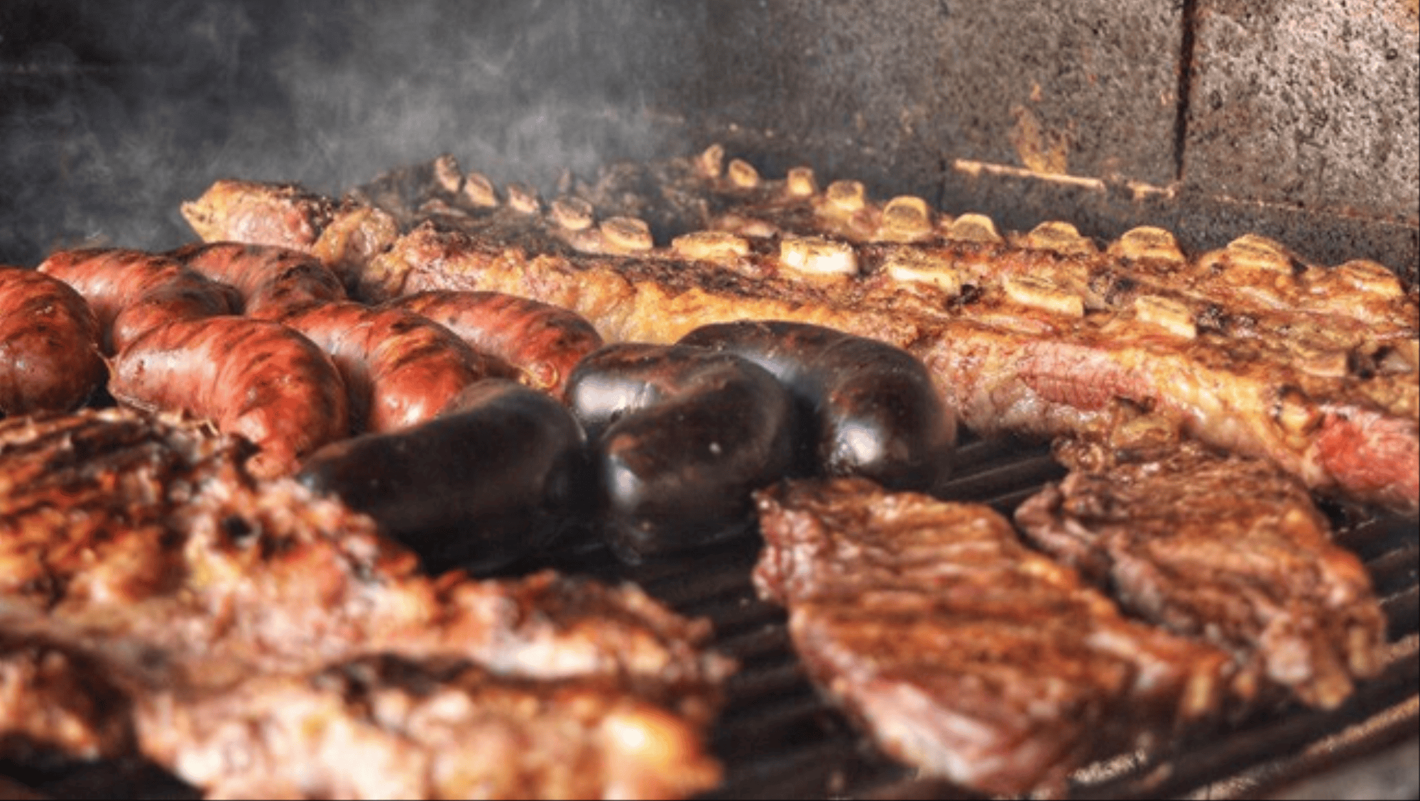 Asado: estos son los 5 errores que comete todo el mundo al cocinar carne a la parrilla.