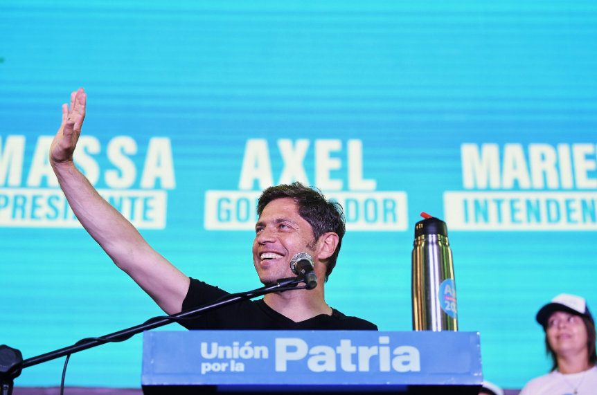 El gobernador   <a href='https://www.cronica.com.ar/tags/Axel Kicillof'>Axel Kicillof</a> durante un acto en Moreno (Twitter/@Kicillofok).