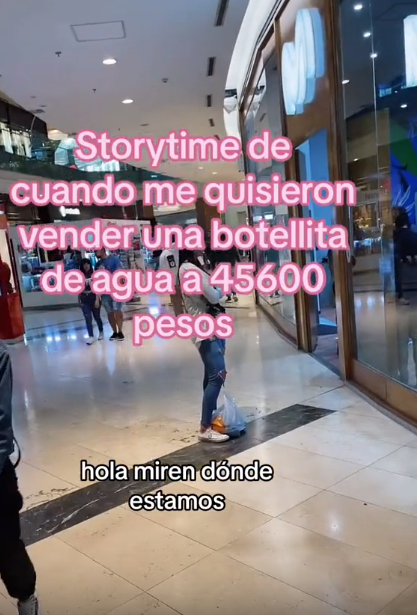 Le pidieron casi $50.000 por una botella para el agua en un conocido shopping: 'No lo voy a permitir' (  <a href='https://www.cronica.com.ar/tags/TikTok'>TikTok</a>/ @happybluefamily).