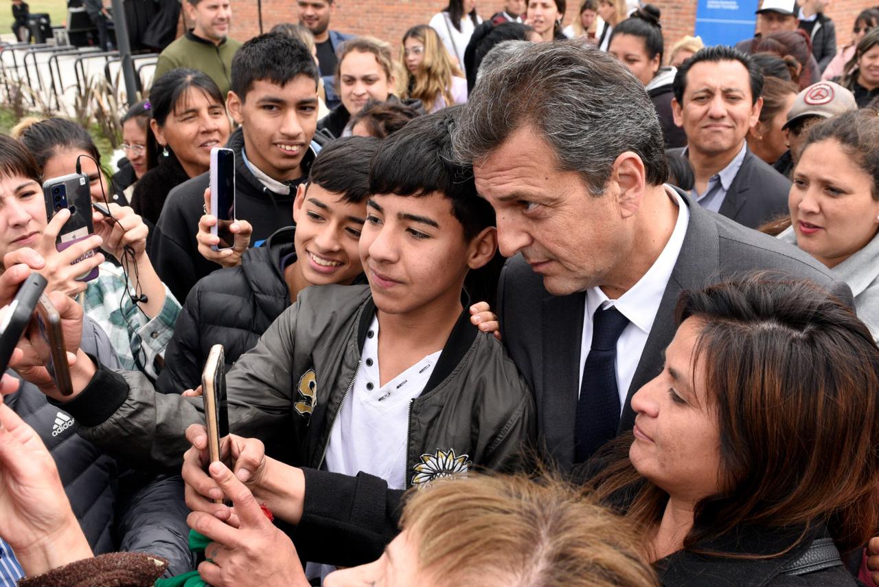 Sergio Massa a dos días de imponerse en las elecciones generales y a cuatro semanas del balotaje.