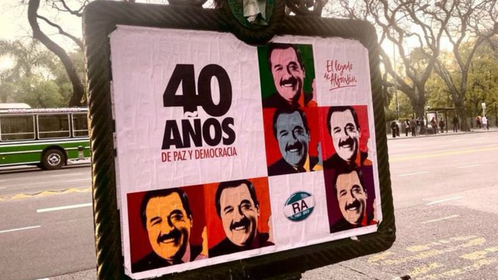 Se llevarán adelante diversos actos en el país por los 40 años de democracia. (Twitter)