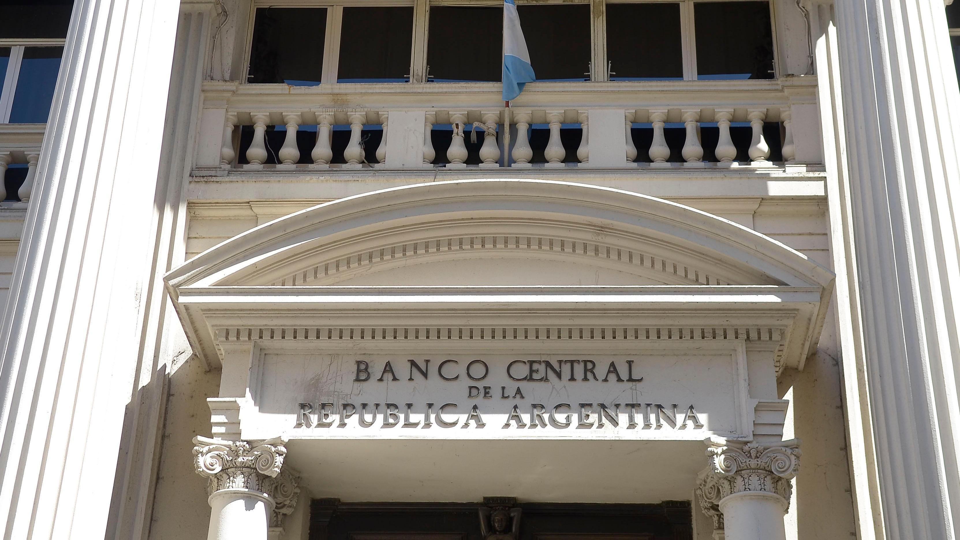 El   <a href='https://www.cronica.com.ar/tags/Banco Central'>Banco Central</a> no modificó la tasa de interés del   <a href='https://www.cronica.com.ar/tags/Plazo fijo'>Plazo fijo</a> tras el dato de inflación de octubre.