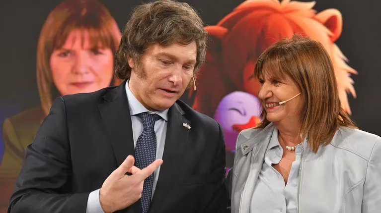 Javier Milei y Patricia Bullrich al confirmar su alianza contra Sergio Massa.