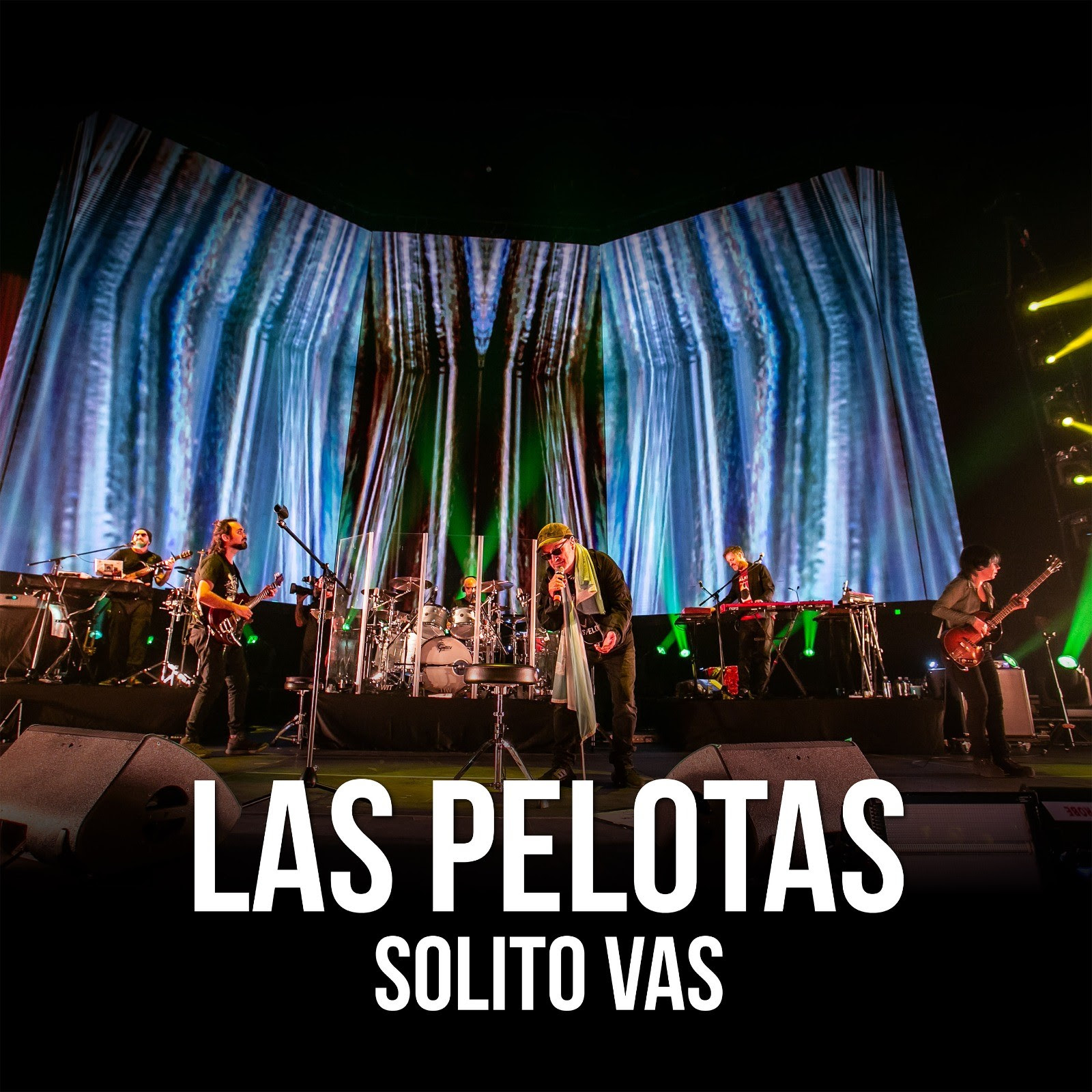 Las Pelotas estrenó el videoclip en vivo de “Solito vas”.