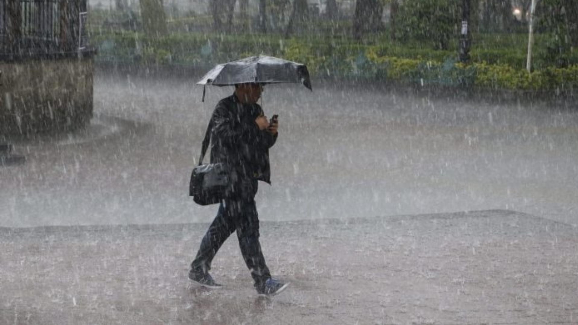 Continúan las lluvias en Buenos Aires, según el pronóstico del SMN.