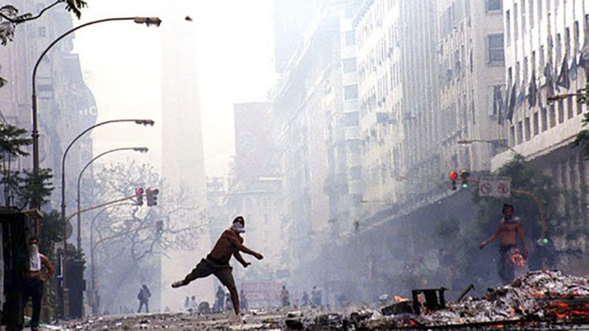 Enrique Mathov fue condenado por tres homicidios culposos y las heridas que sufrieron manifestantes en Plaza de Mayo durante la represión que ocurrió en diciembre de 2001.