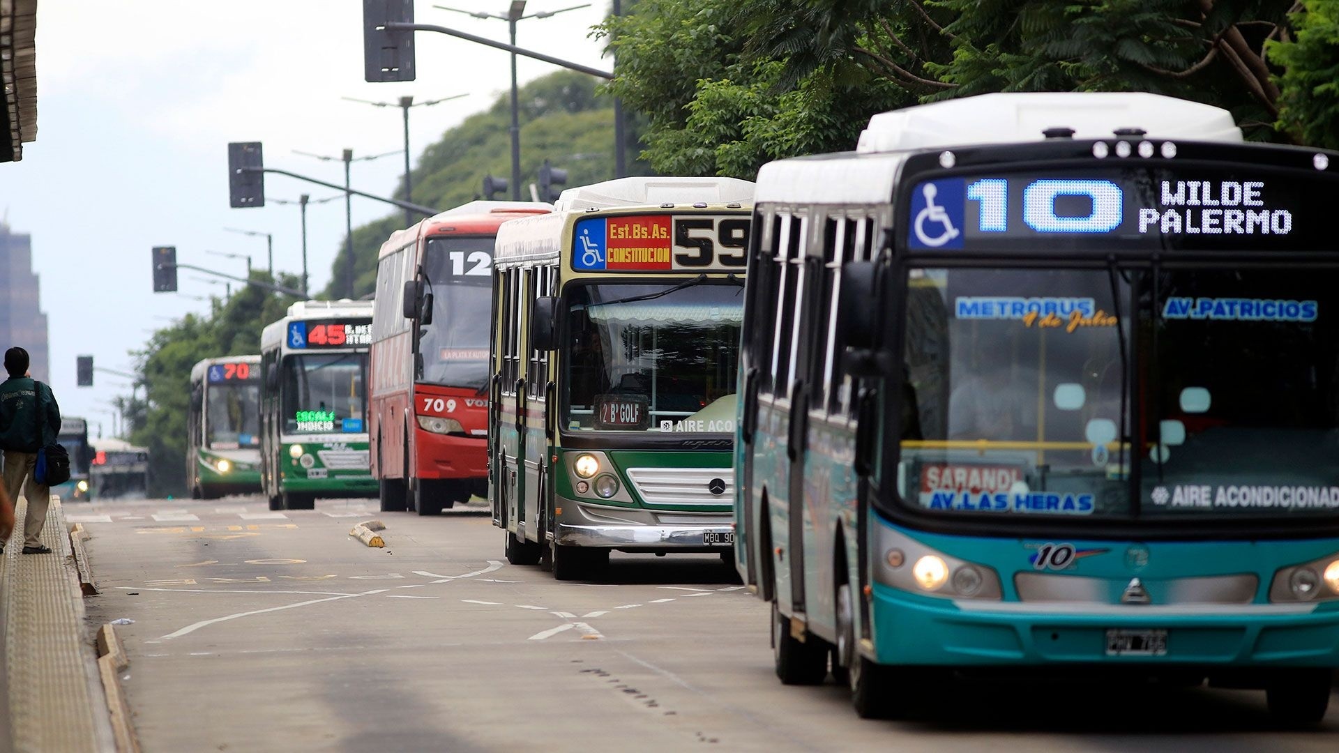 Aumento en el transporte público: este 1° de enero rige el nuevo cuadro tarifario, ¿cuánto saldrá el boleto mínimo?.