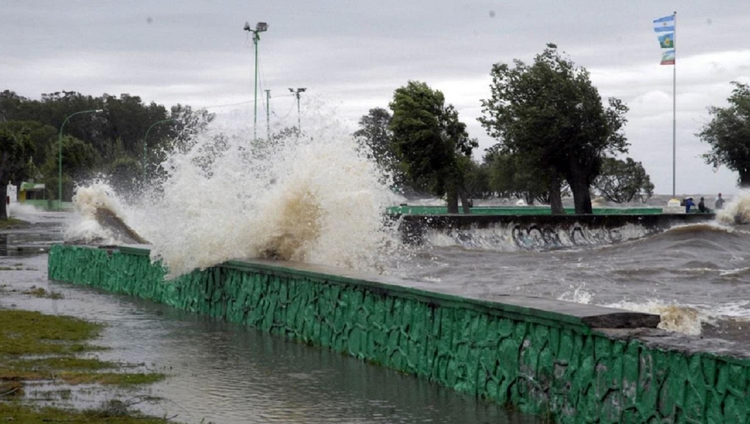 Alerta por crecida del Río de la Plata este viernes por la noche.