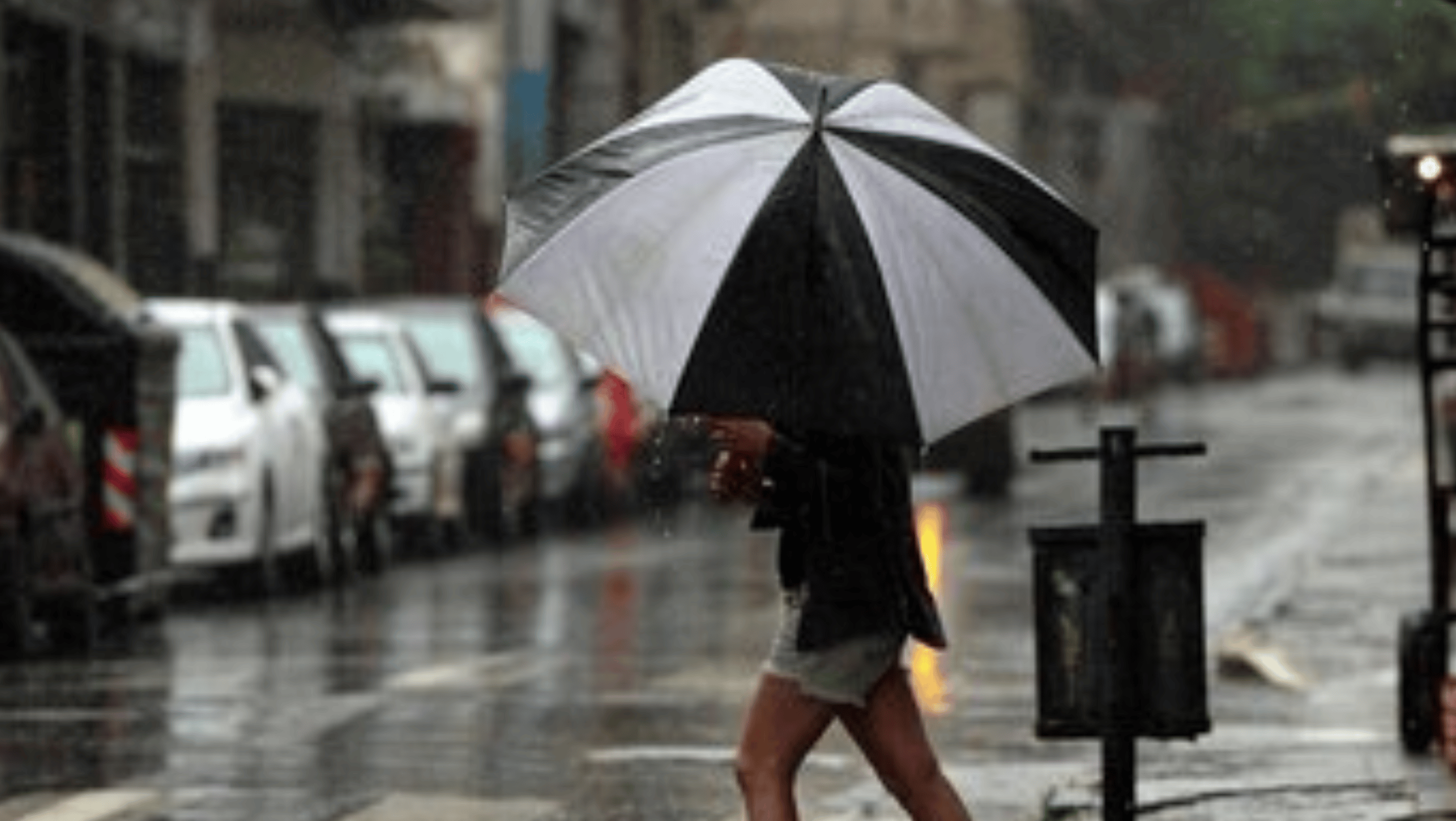 Alerta meteorológica por lluvias y tormentas para varias localidades del país en el último fin de semana del año